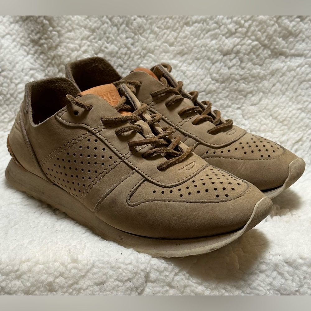 Frye Kim Runner Suede Lace Up Sneakers Tan Leather Women's Size 7M Shoes